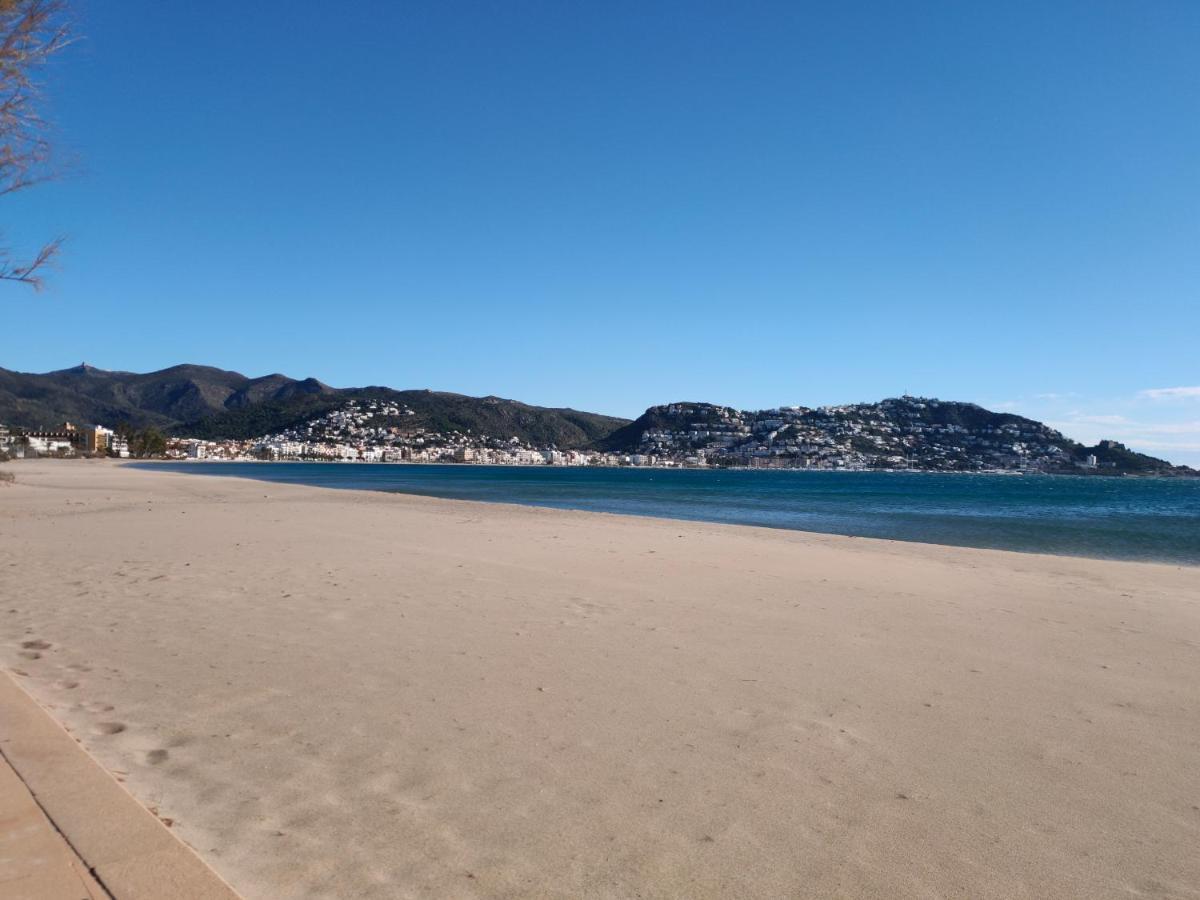 Eco-Apartments La Marineda Росес Екстер'єр фото